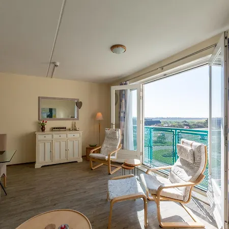 아파트 By Dutch Dunes With Balcony Views *